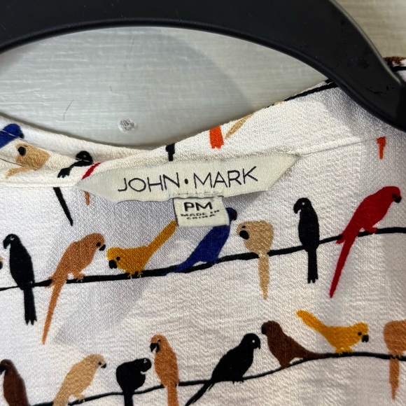 John Mark Women's Button-down Shirt Novelty Bird Print Size Petite Medium - Picture 5 of 9